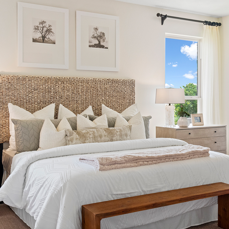 New Homes in Riverside, CA - Avalon at Spring Mountain Ranch 