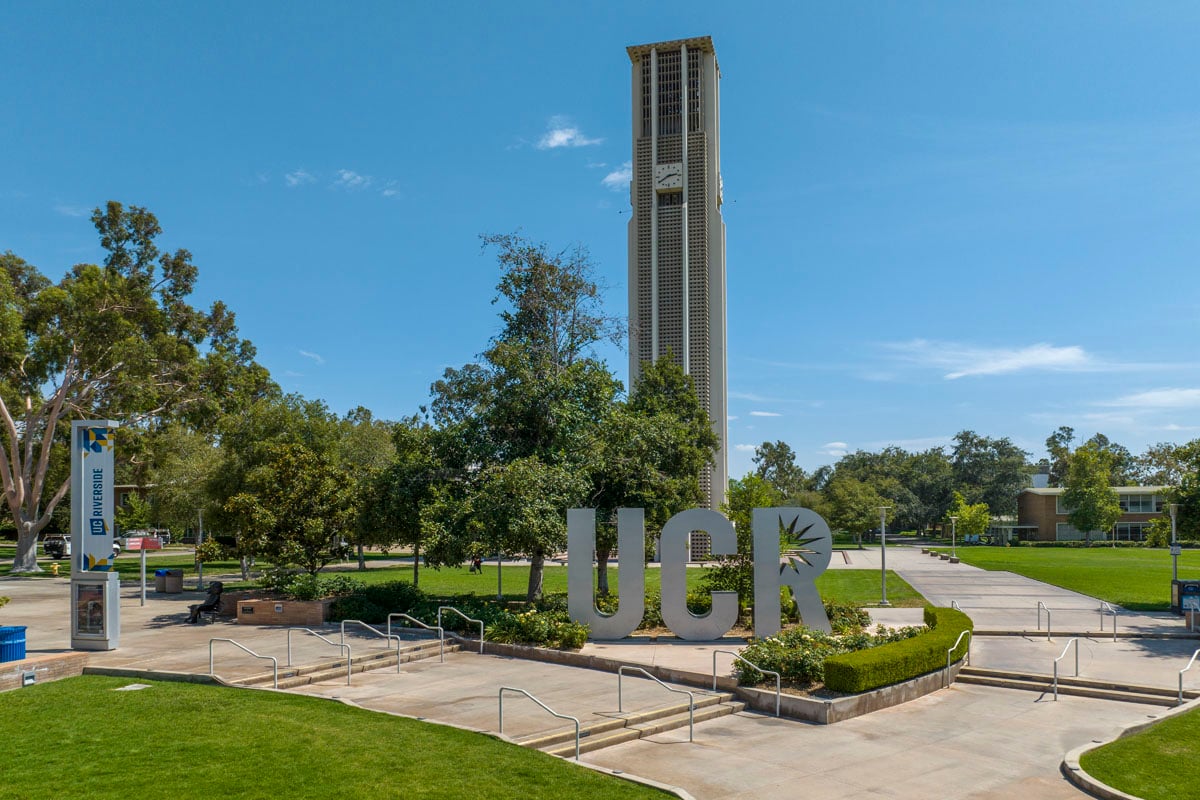 Minutes to University of California Riverside