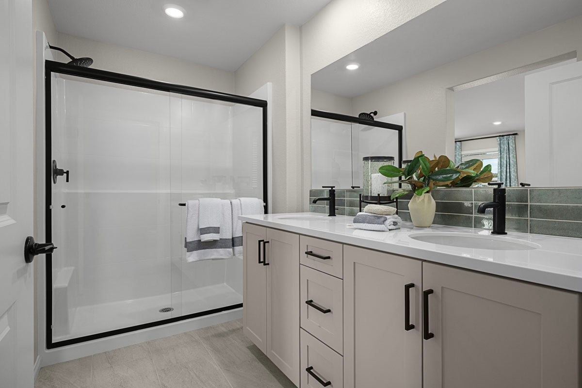 Primary bath