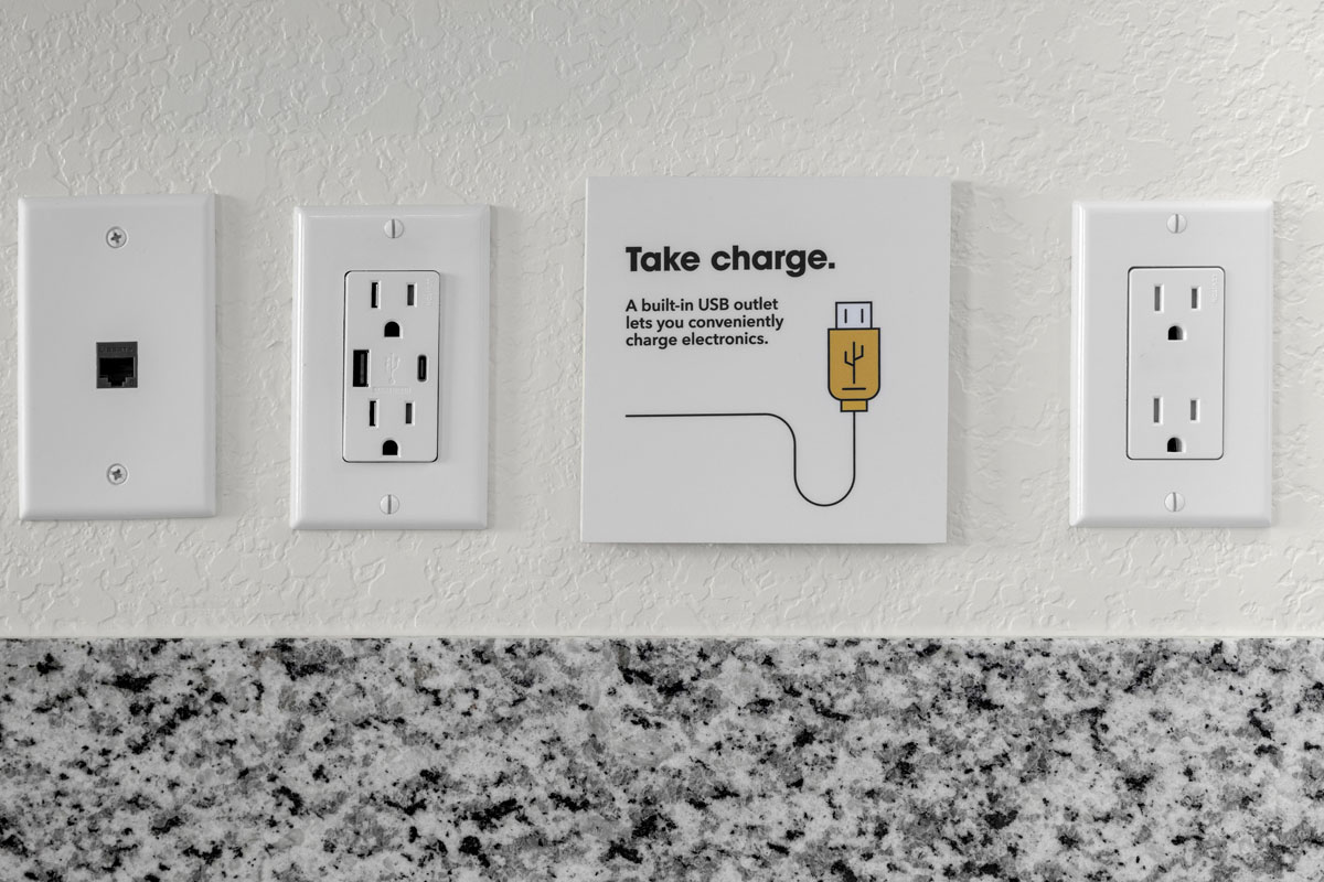 Kitchen USB-A and -C charging receptacle
