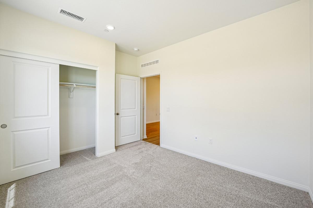 Secondary bedroom