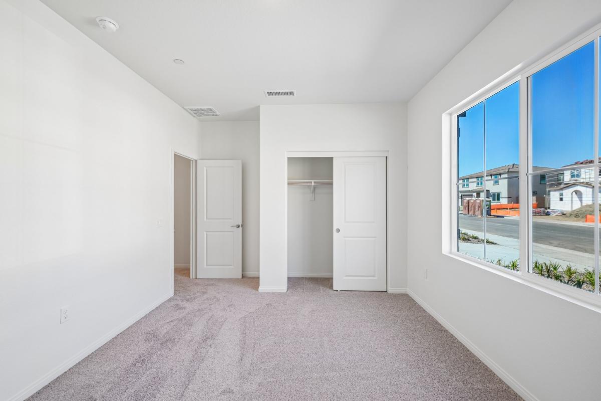 Secondary bedroom