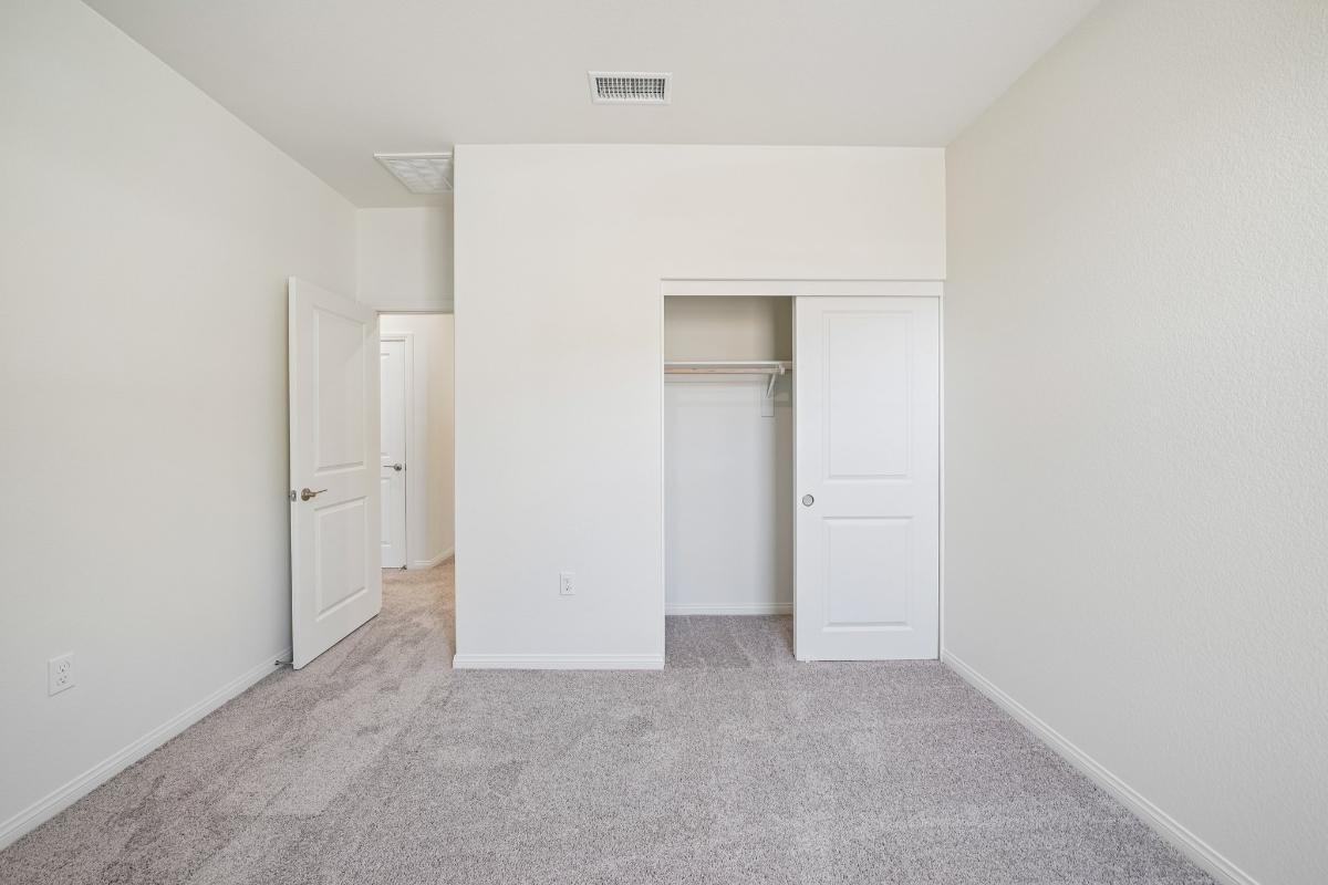 Secondary bedroom