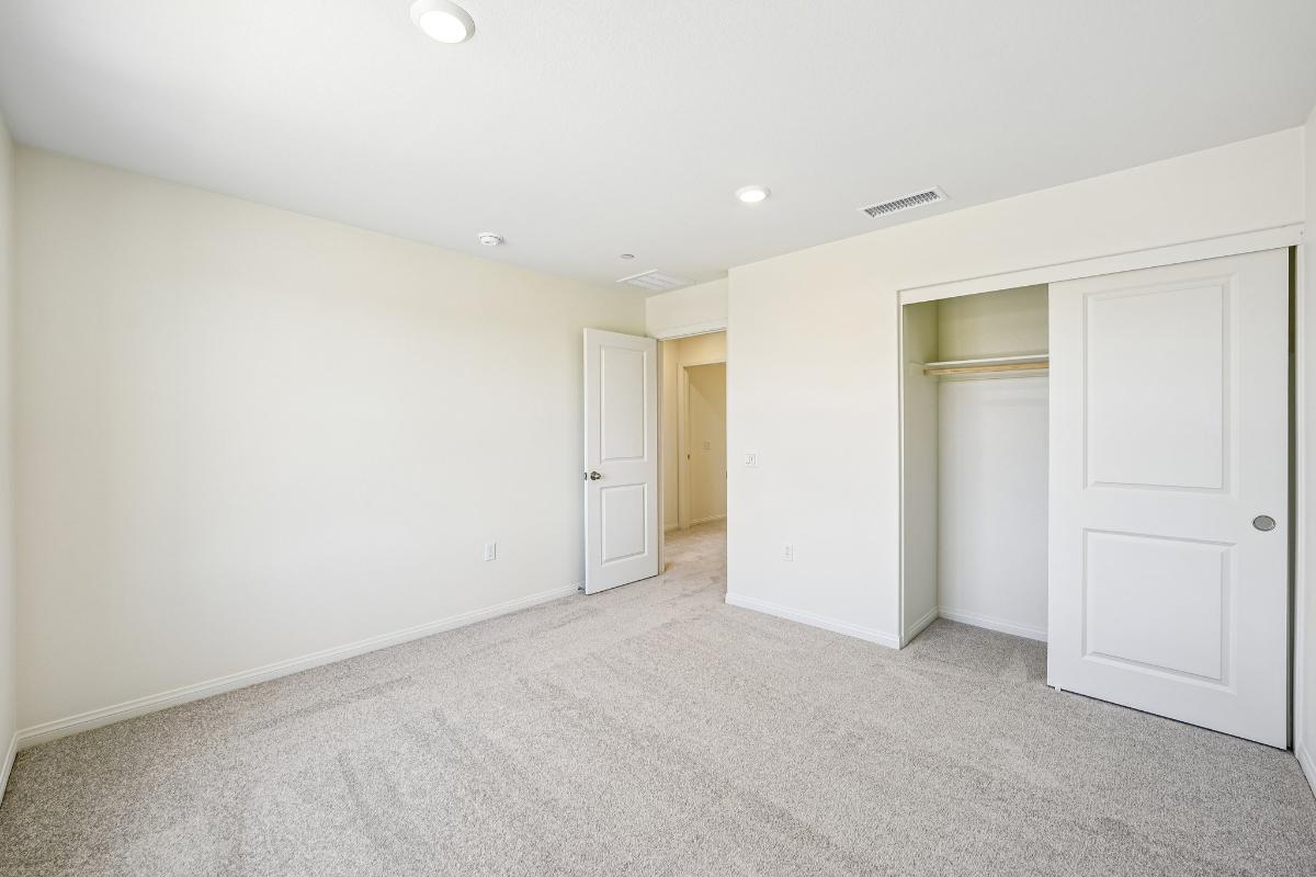 Secondary bedroom