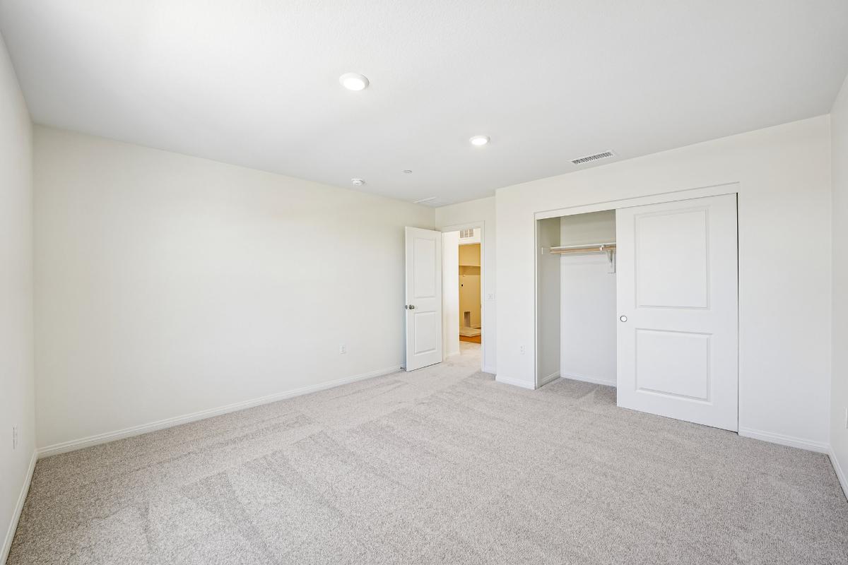 Secondary bedroom