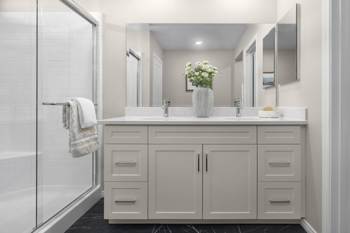Primary bath