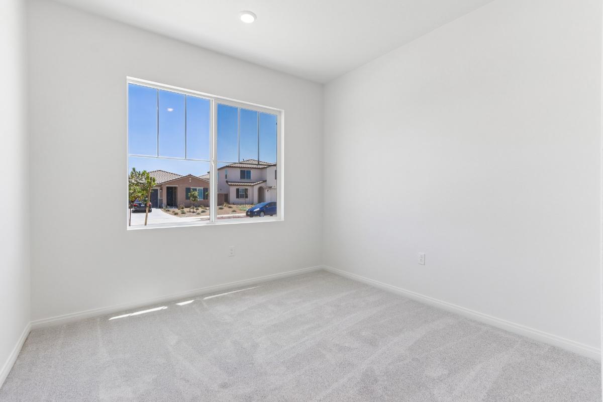 Secondary bedroom