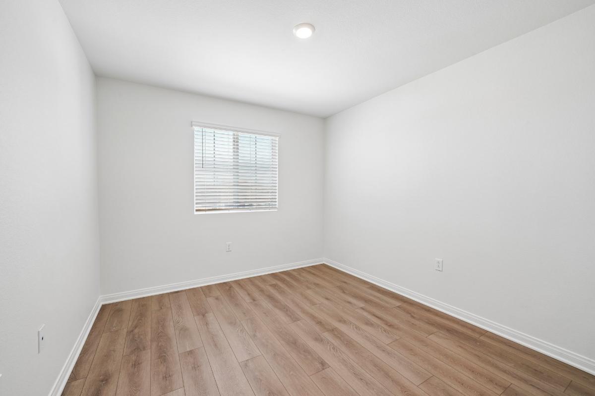 Secondary bedroom