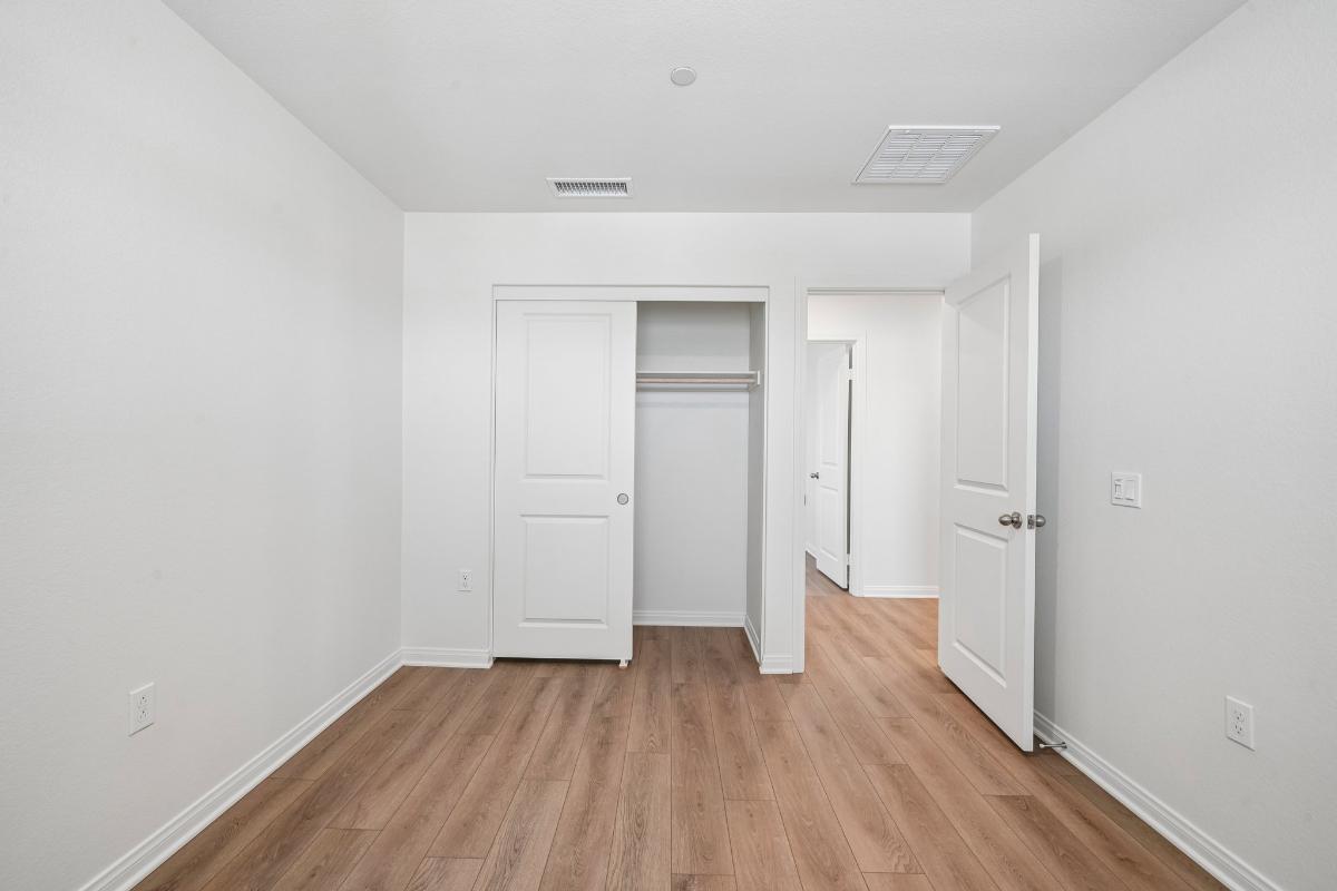 Secondary bedroom