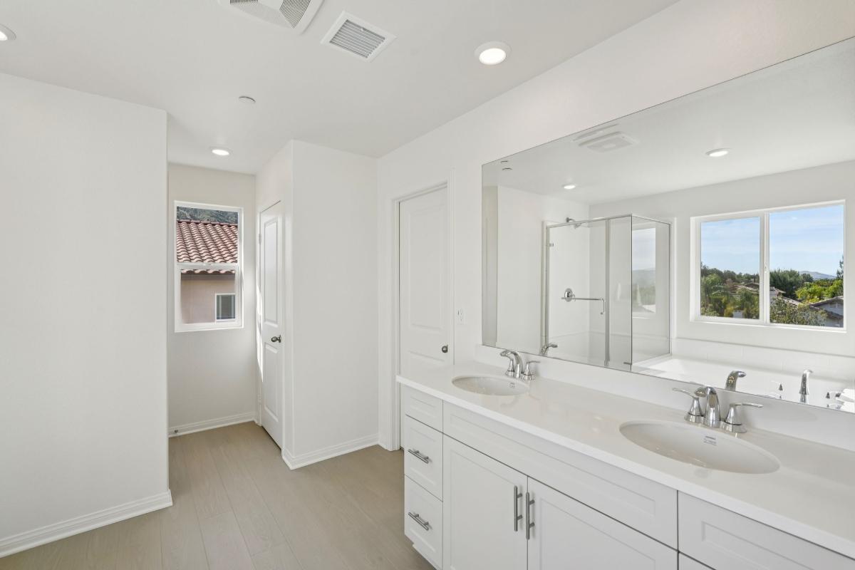 Primary bath
