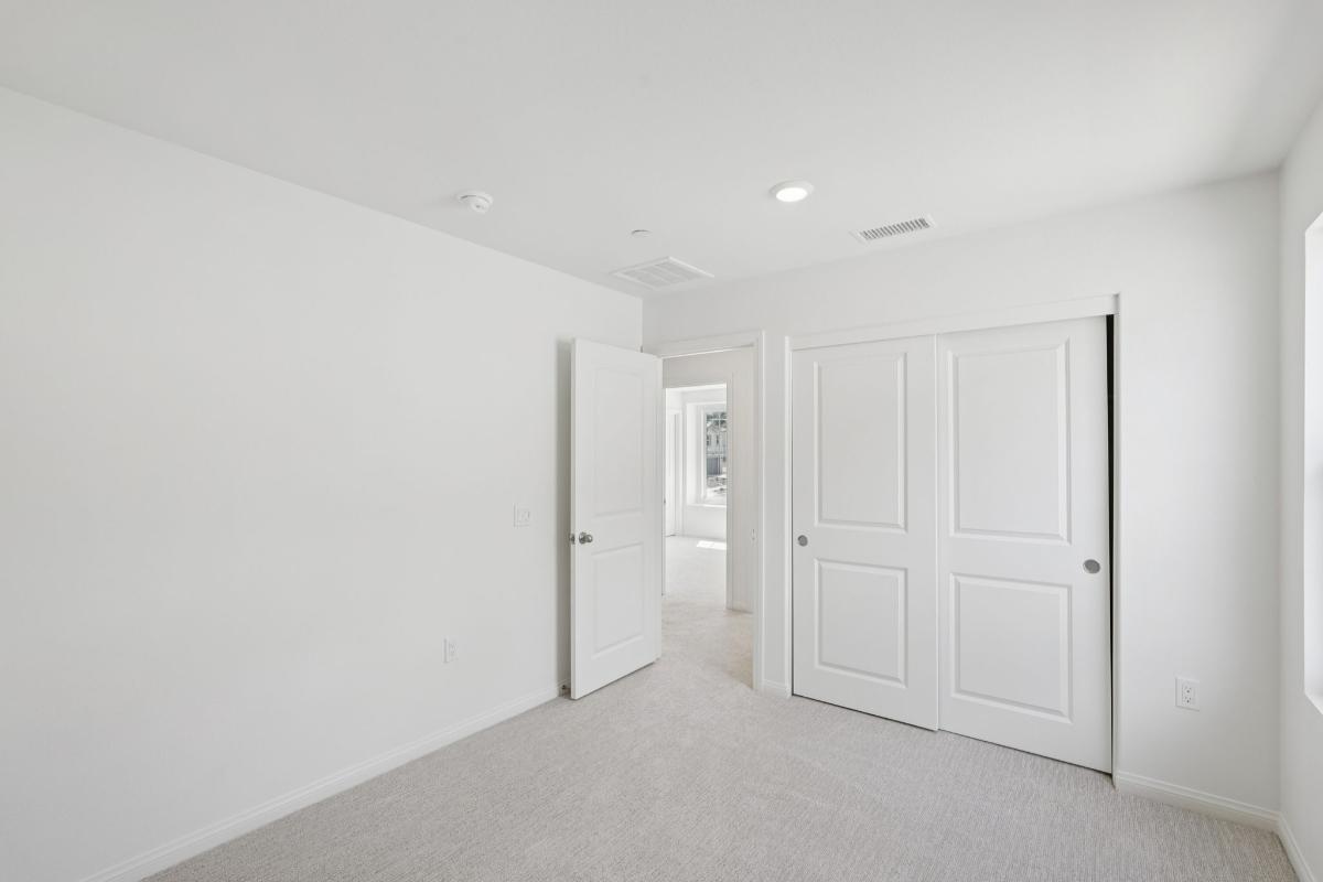 Secondary bedroom