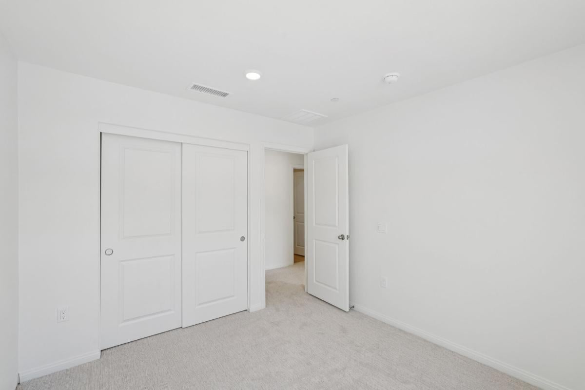 Secondary bedroom
