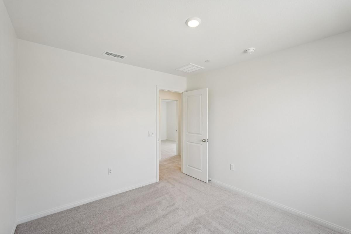 Secondary bedroom