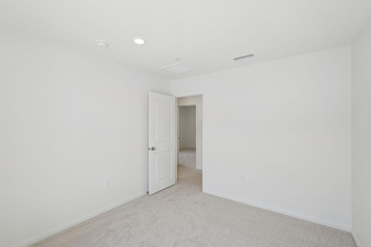 Secondary bedroom