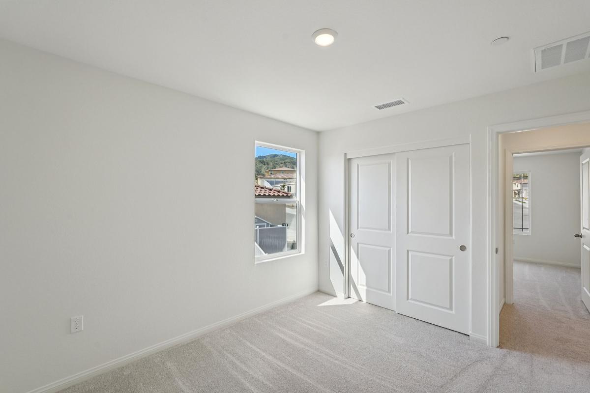 Secondary bedroom