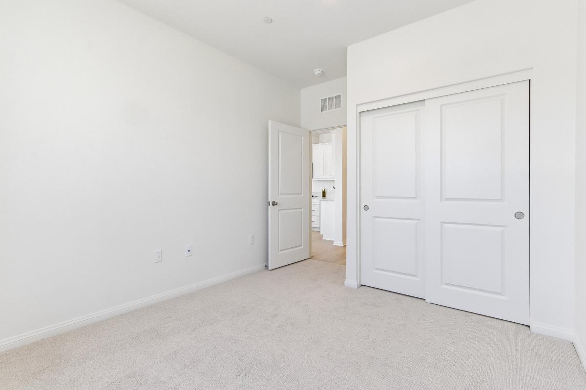 Secondary bedroom