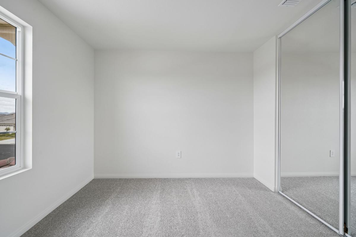 Secondary bedroom