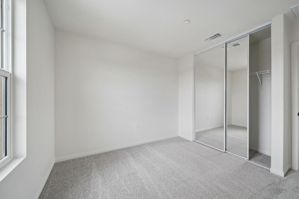 Secondary bedroom
