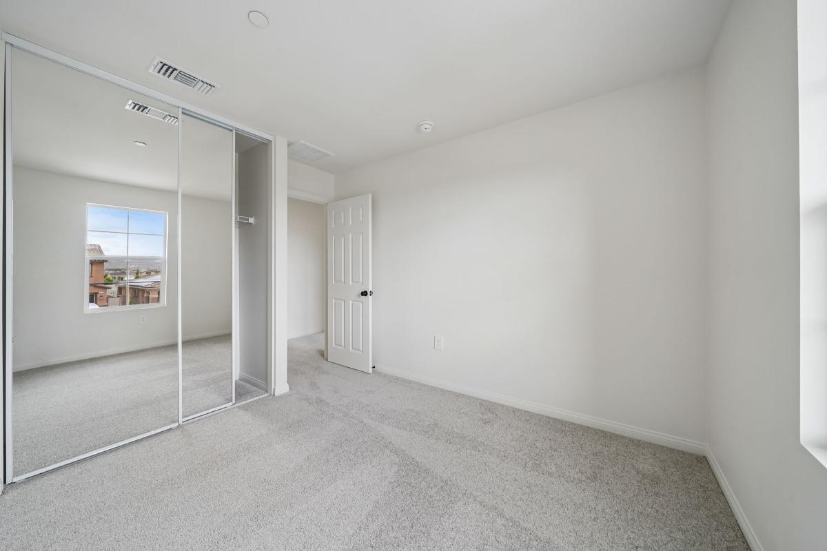 Secondary bedroom