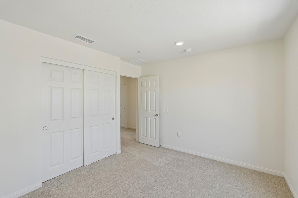Secondary bedroom