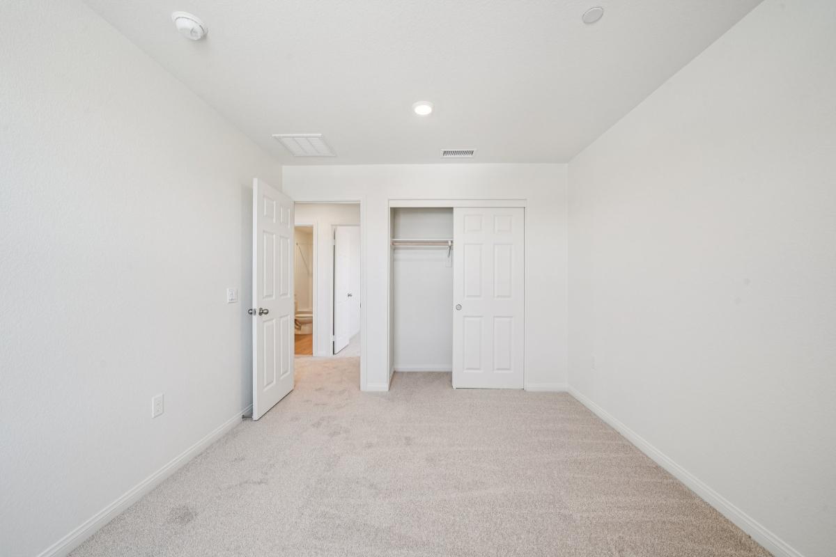 Secondary bedroom