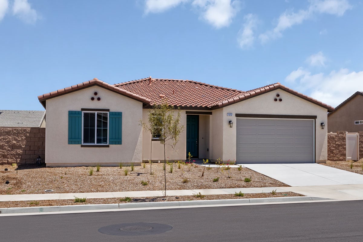 Front exterior 