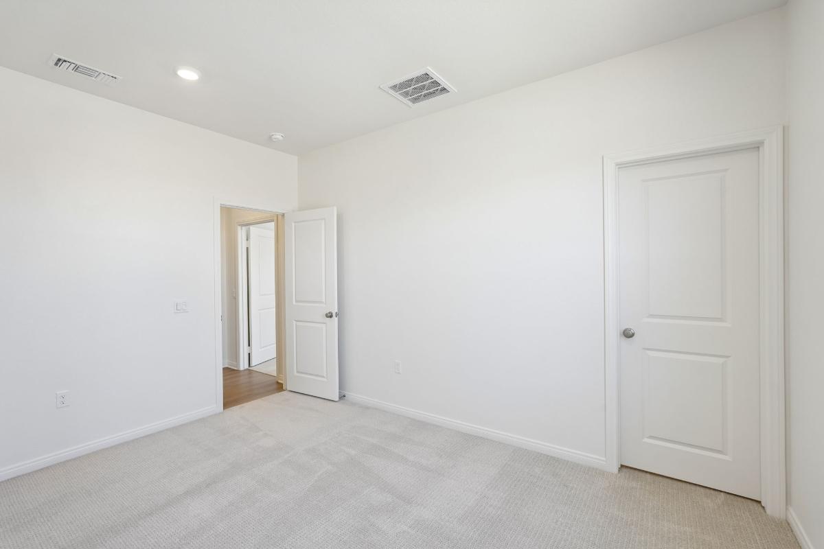 Secondary bedroom