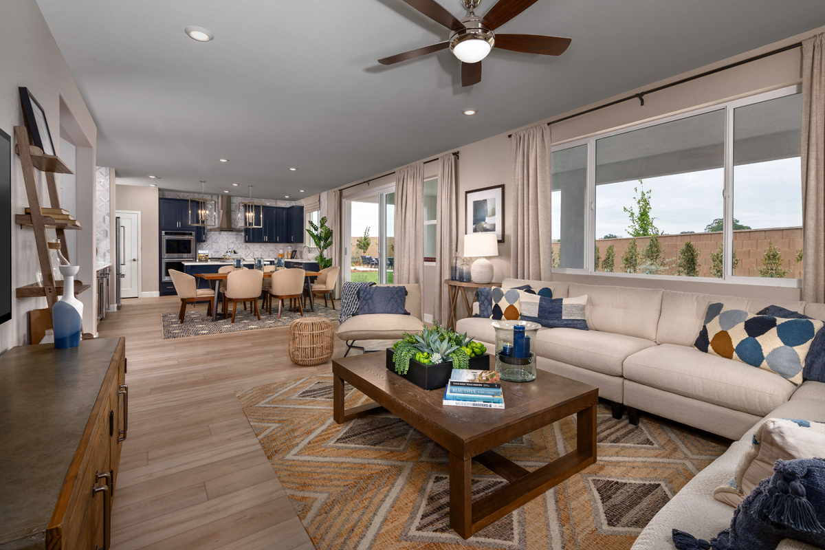 New Homes in Roseville, CA - Bartlett at Mason Trails Plan 2622 Great Room