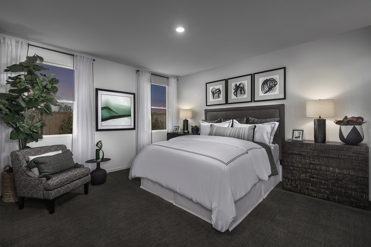 New Homes in Plumas Lake, CA - Butte Vista at Cobblestone Plan 2050 Primary Bedroom