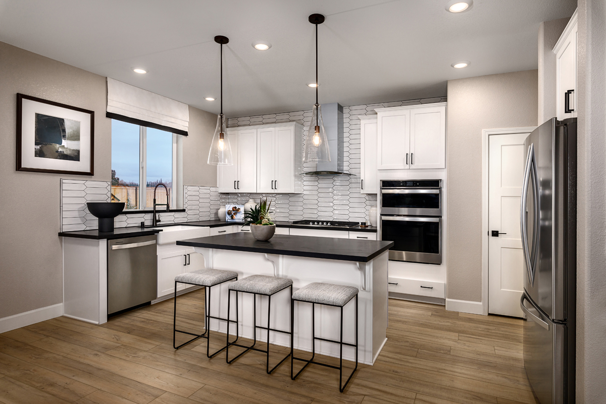 New Homes in Lincoln, CA - Copper Ridge Plan 2622 Kitchen