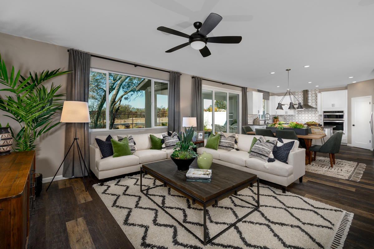 New Homes in Citrus Heights, CA - Heritage at Mitchell Village Plan 2385 Great Room