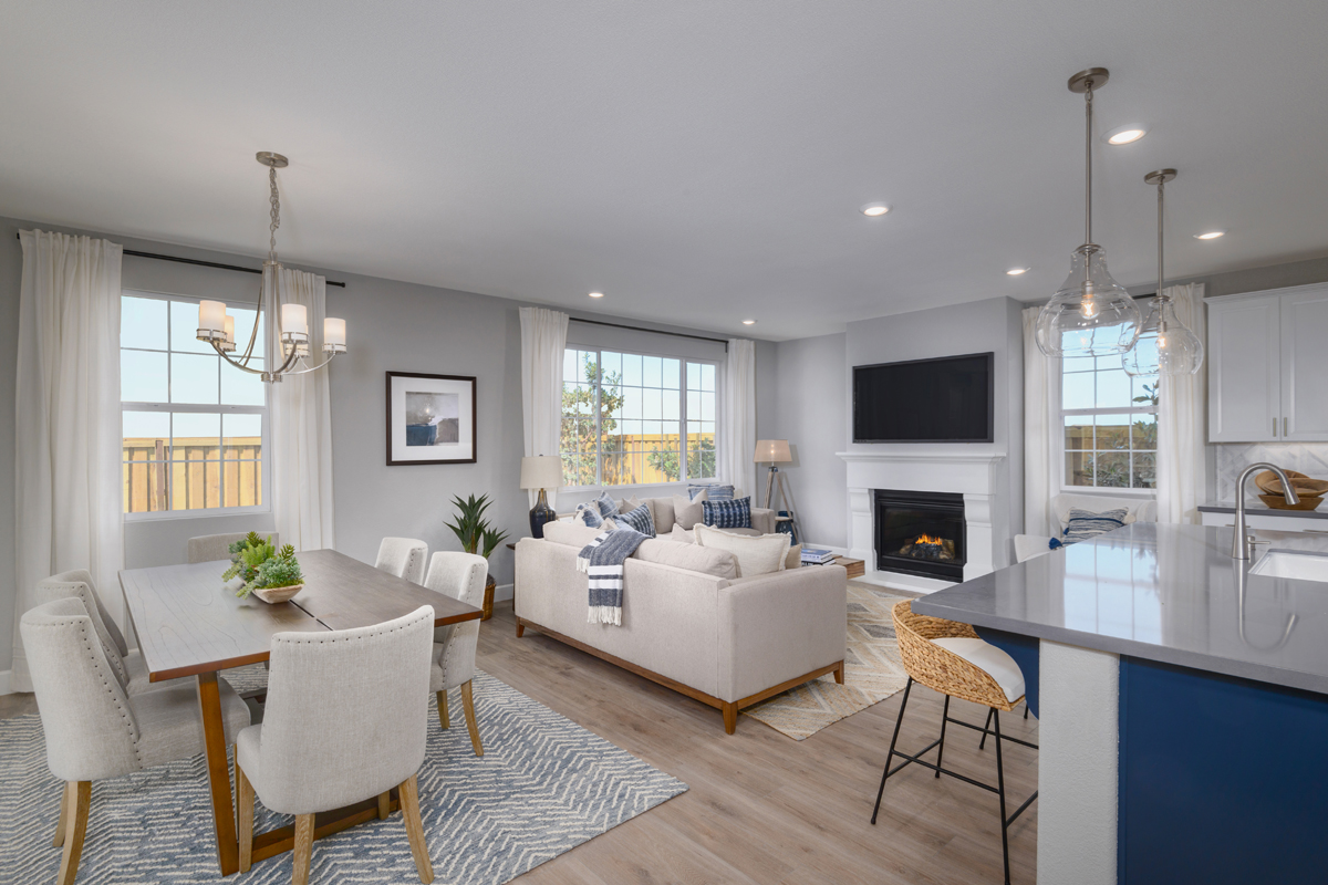 New Homes in Lathrop , CA - Iron Pointe at Stanford Crossing Plan 2810 Great Room
