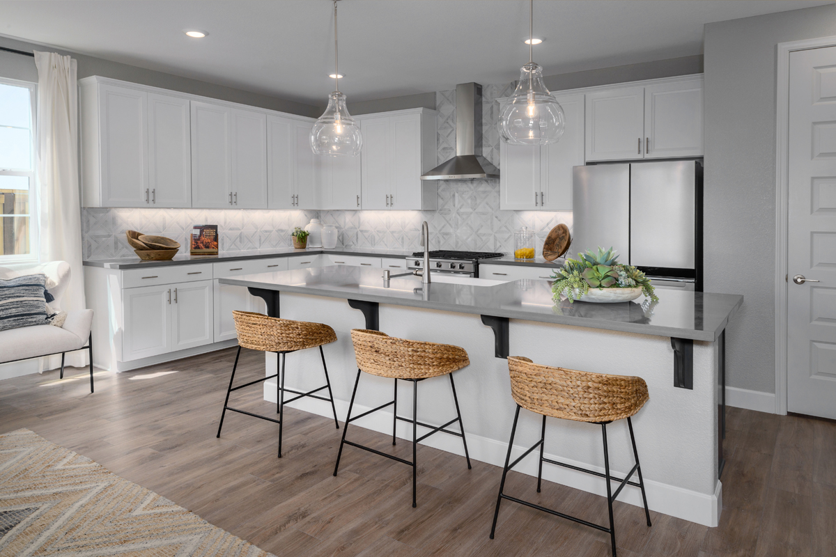 New Homes in Lathrop , CA - Iron Pointe at Stanford Crossing Plan 2810 Kitchen