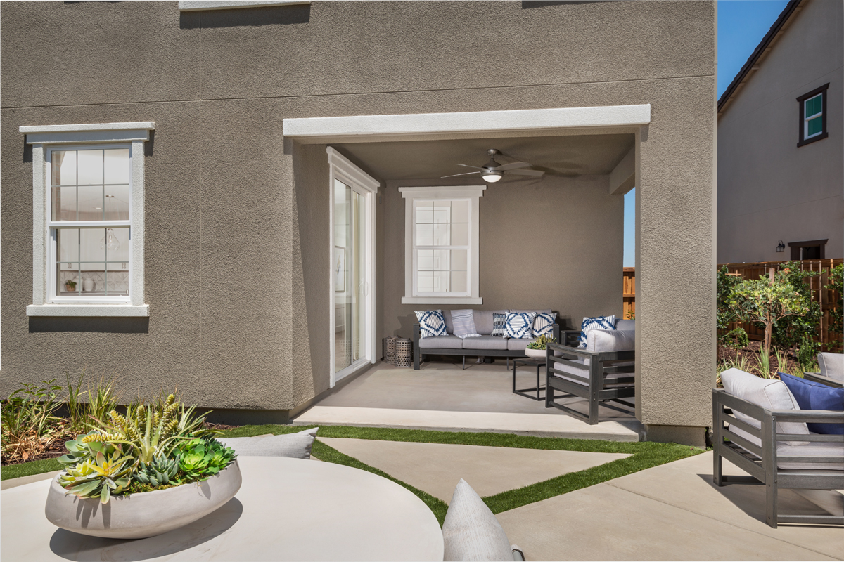 New Homes in Lathrop , CA - Iron Pointe at Stanford Crossing Plan 2810 Rear Patio