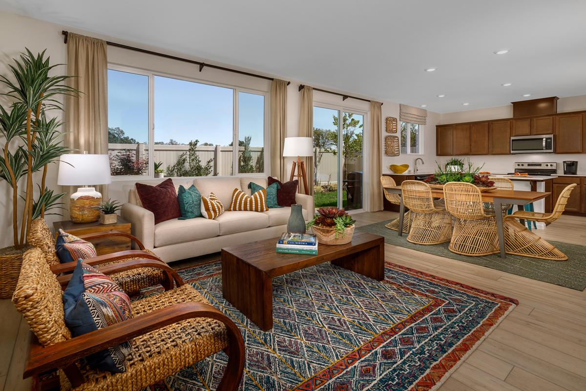 New Homes in Citrus Heights, CA - Oaks at Mitchell Village Plan 1784 Great Room