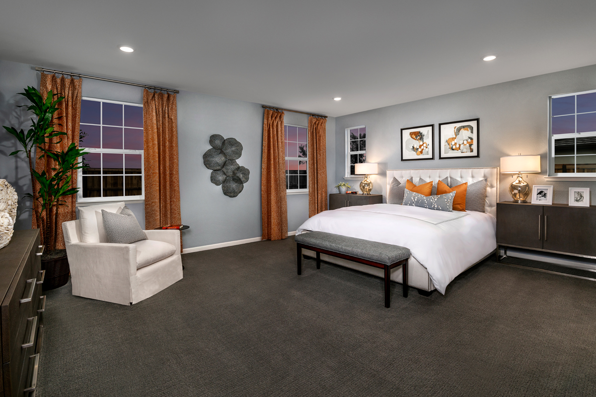 New Homes in Lathrop, CA - Riverchase at Stanford Crossing Plan 2293 Master Bedroom