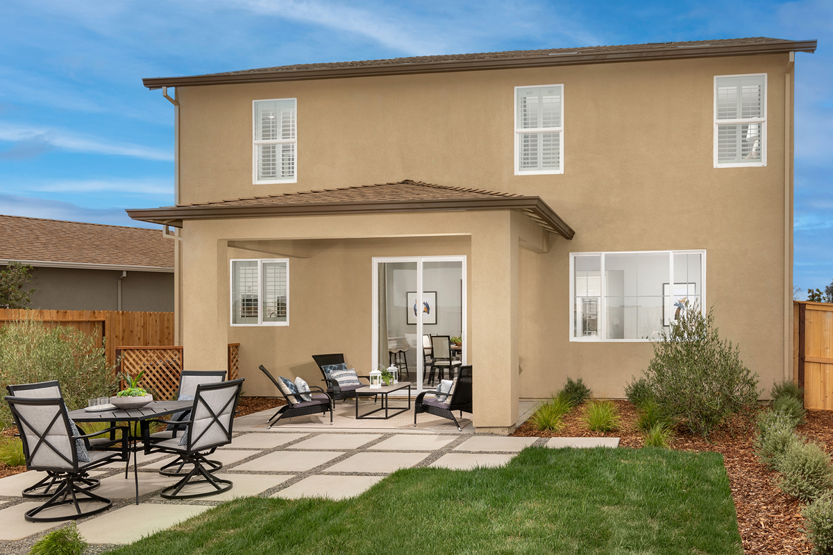 New Homes in Stockton, CA - Santorini Plan 3302 Patio