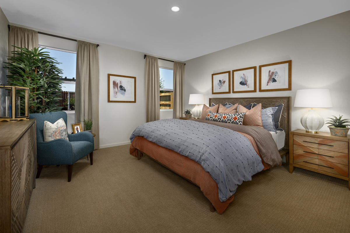 New Homes in Sacramento, CA - Vintage Park Plan 1751 Master Bedroom
