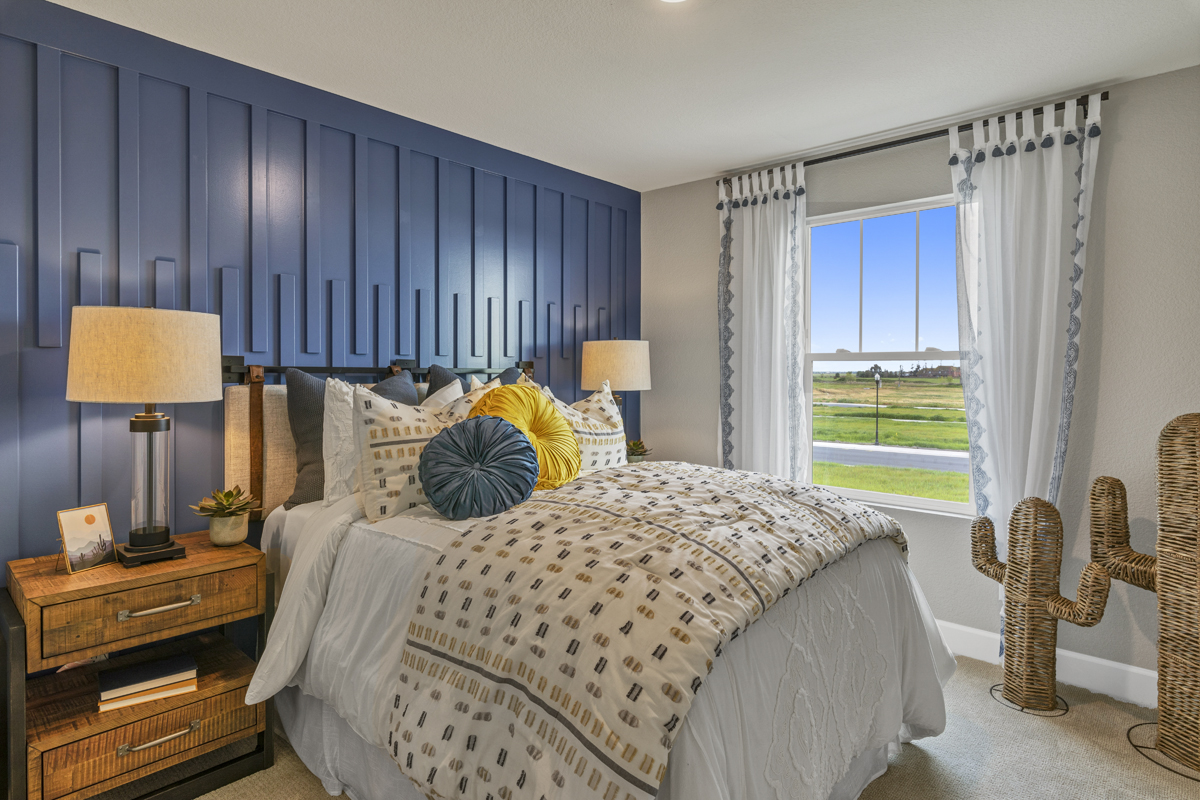 Secondary bedroom