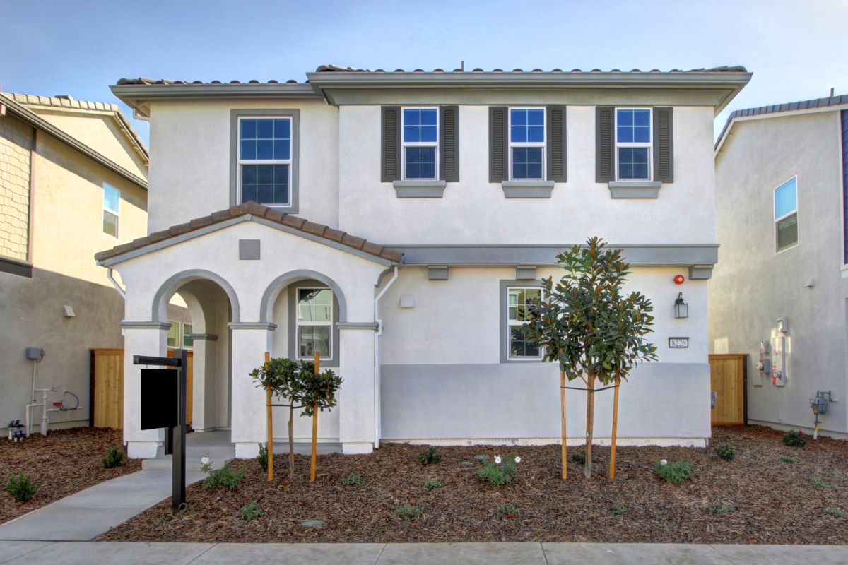 Front exterior 