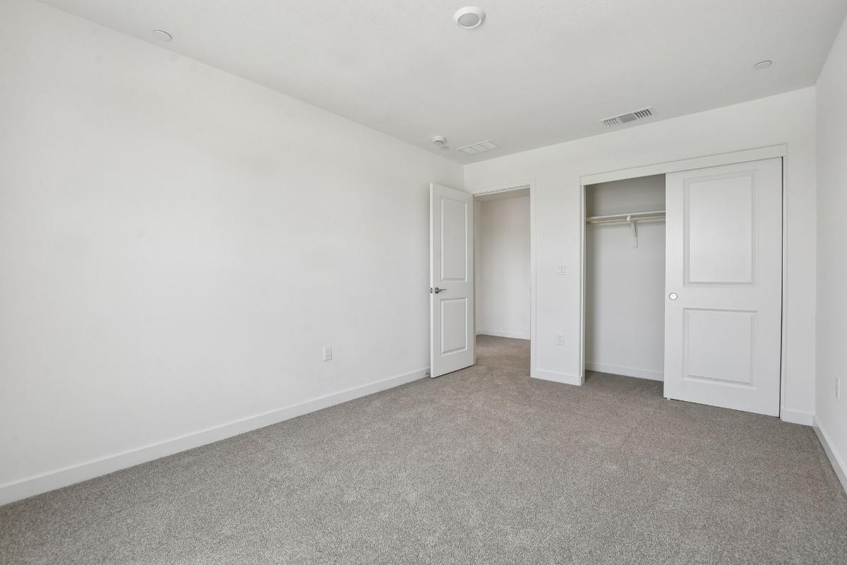 Secondary bedroom