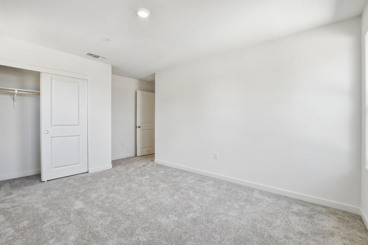 Secondary bedroom