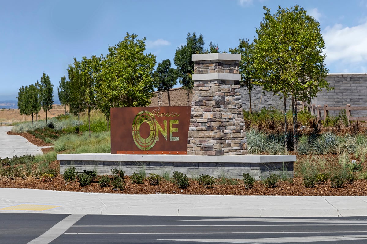 Entry monument 