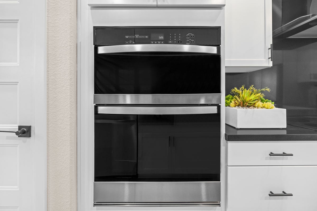 Built-in combination oven