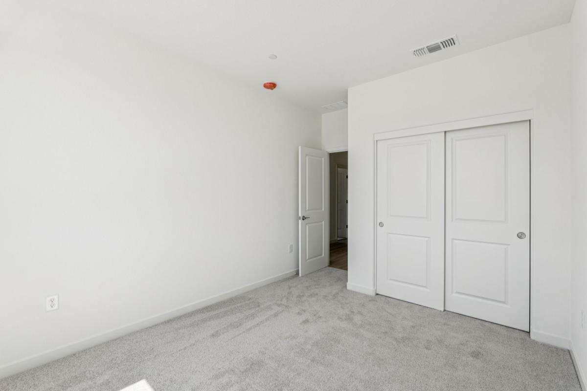Secondary bedroom