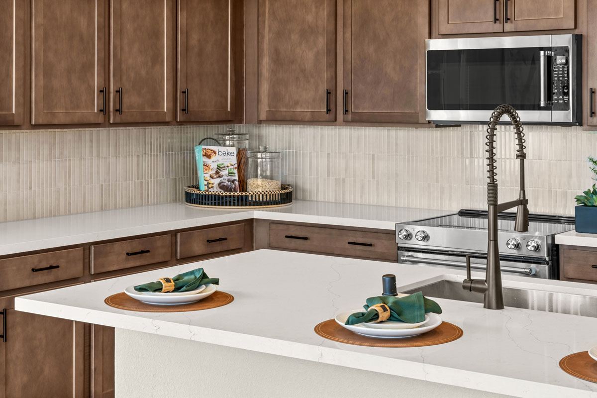 Quartz kitchen countertops