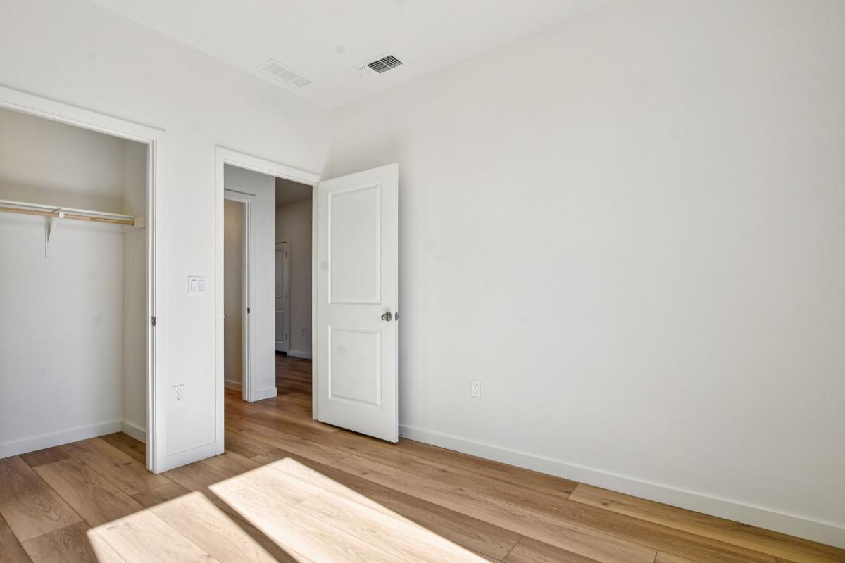 Secondary bedroom