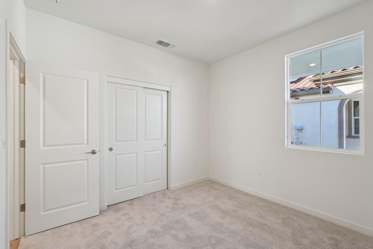 Secondary bedroom