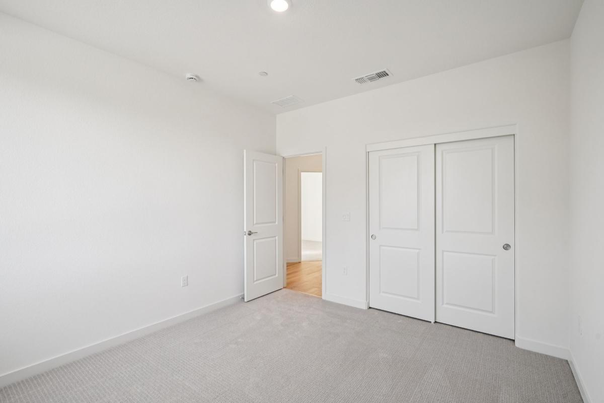 Secondary bedroom