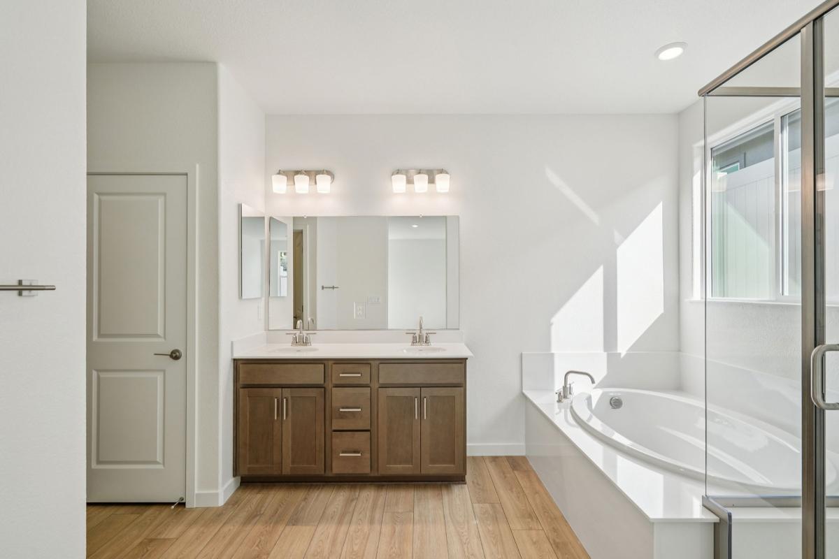 Primary bath
